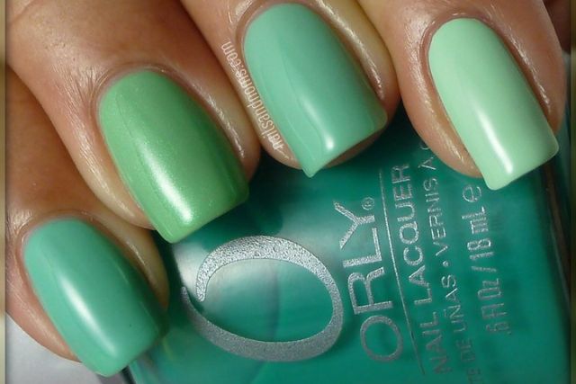 Green Ombre Nails for girls