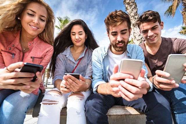 Positive Impact of Social Media on Youth