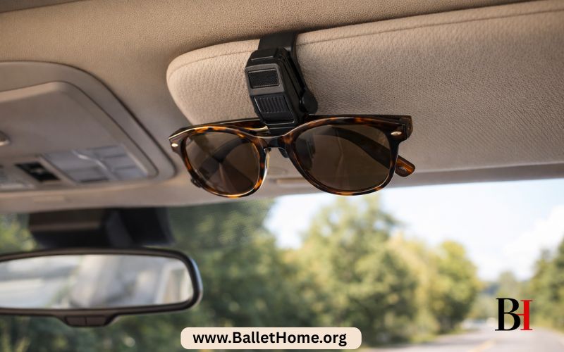 Sunglasses Visor Clip for travelling