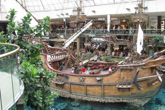 West Edmonton Mall