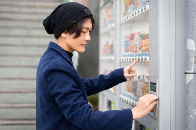 Where and What to Sell (Selecting the products and location)