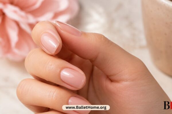 How to Remove Gel Nail Polish at Home