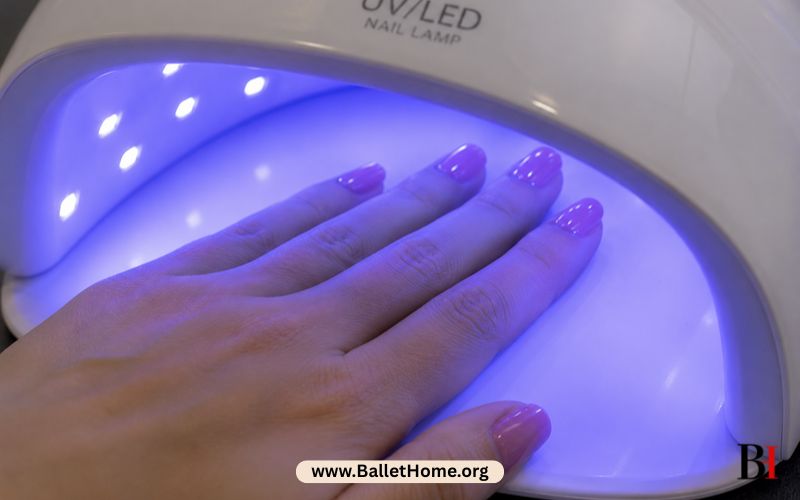 How to Remove Gel Nail Polish