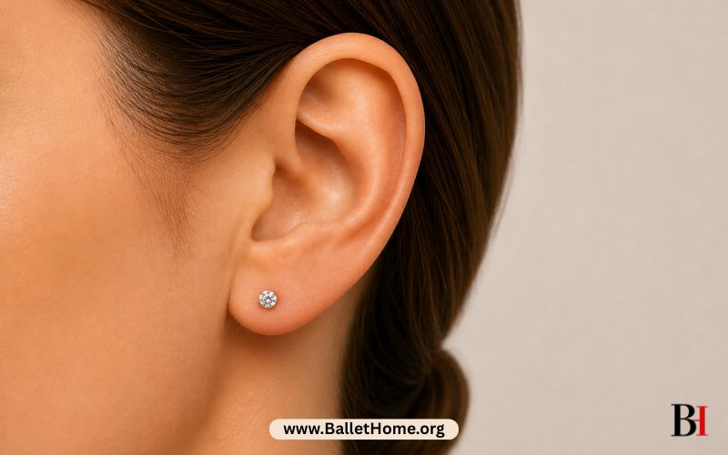 Minimalist Ear Piercing Ideas